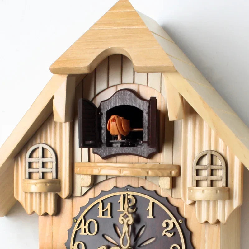 Reloj de cuco de madera de lujo