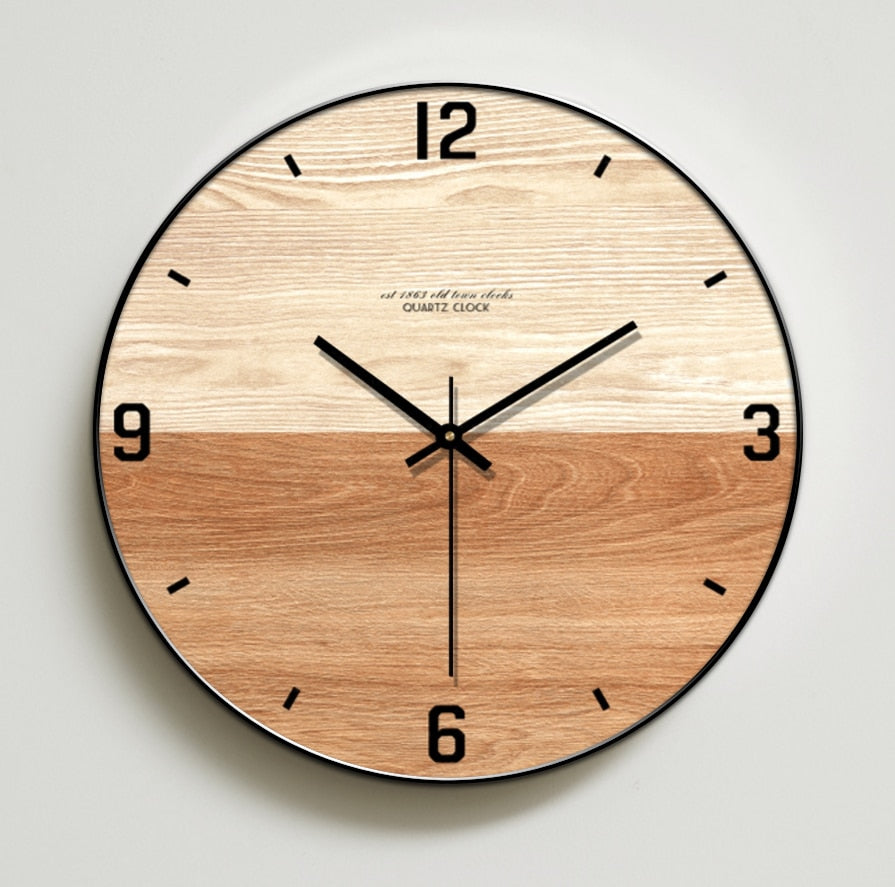 reloj de pared de madera